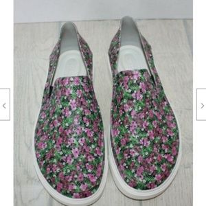 Hibiscus Flower Crocs